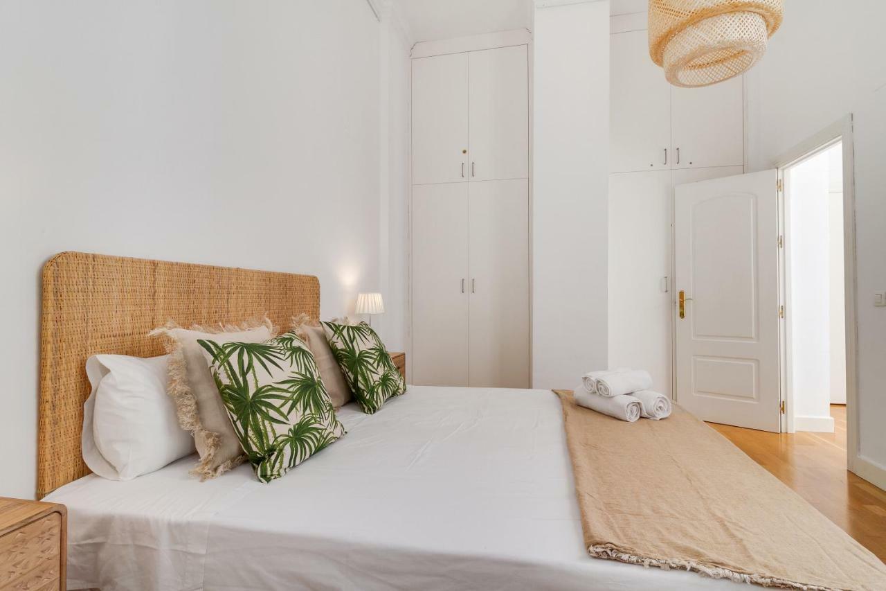 Del Parque Flats Letran Lägenhet Málaga Exteriör bild